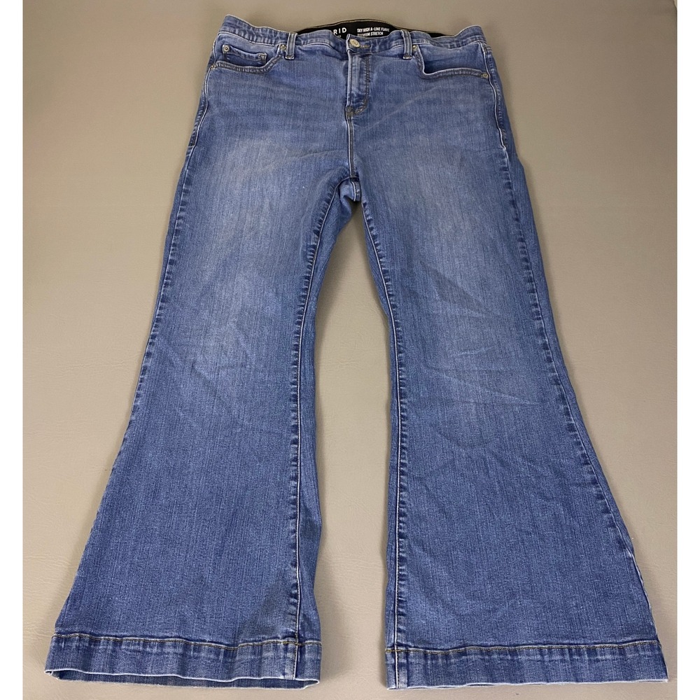 Torrid Jeans Sky High A-Line Flare Women's Size 16S Short Premium Stretch Blue